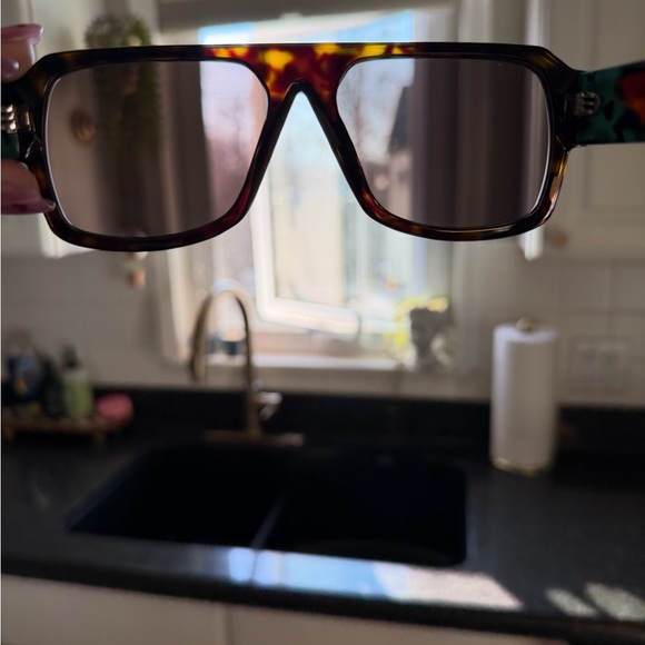 Prada Red Tortoise Square Sunglasses - Picture 12 of 12